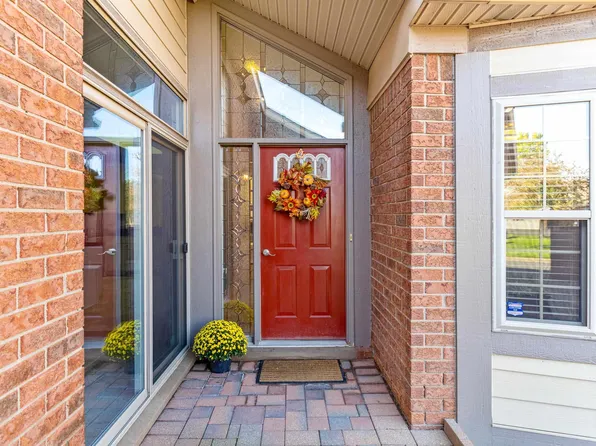 7060 Anderson Ct, Shelby Township, MI 48317