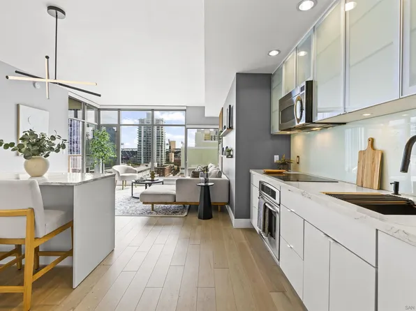 575 6th Ave Unit 804, San Diego, CA 92101