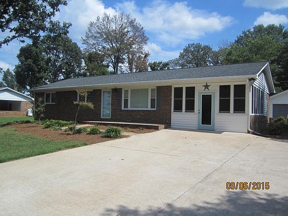 136 Hinshaw Ave. front