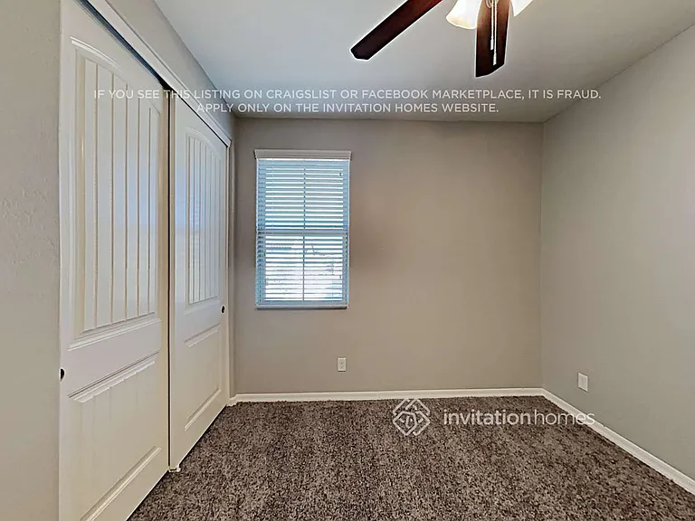 1636 N 209th Ave — Photo 17