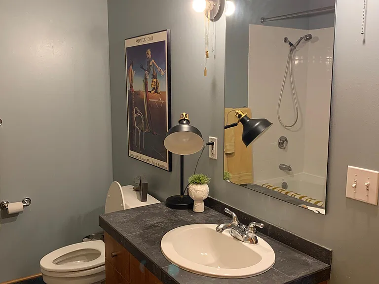 1420 NW Lovejoy St #611 — Photo 4