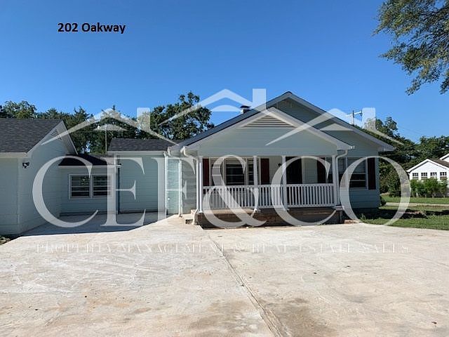 1st image of 202 Oakway Ave
