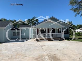 202 Oakway Ave, Spartanburg, SC 29301