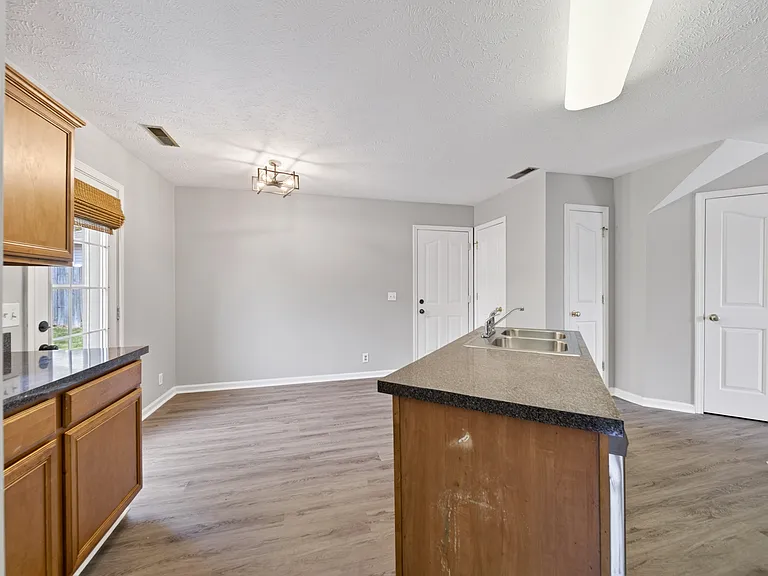 998 Tom Hailey Blvd — Photo 15