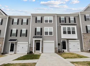 66 Dover Ct, Bridgeport, WV 26330
