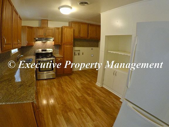 5th image of 414 Nauert St