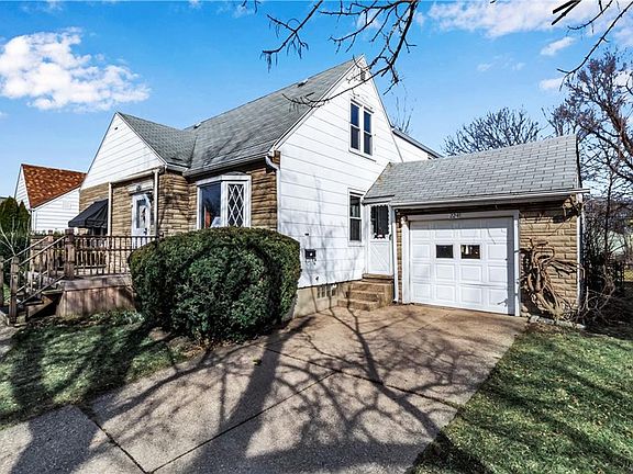 2nd image of 224 Orchard Dr