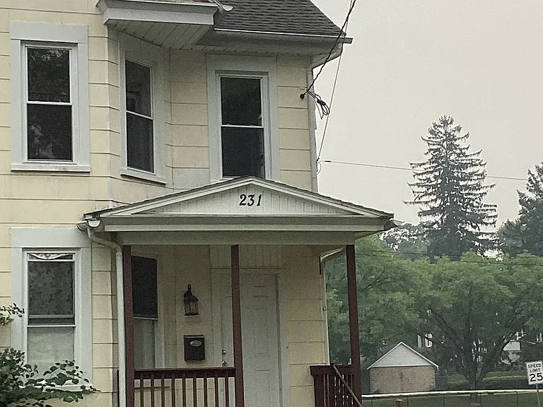 229-231 S Broad St — Photo 1