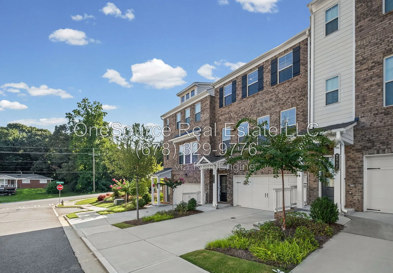 3 bed, 4.0 bath, 1967 sqft, $2,700 — Photo 3