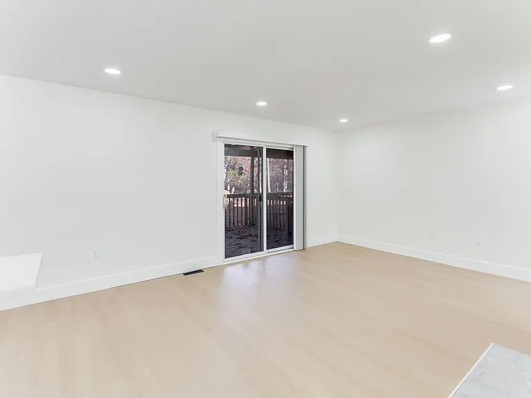 Indian Oaks Townhomes — Photo 21