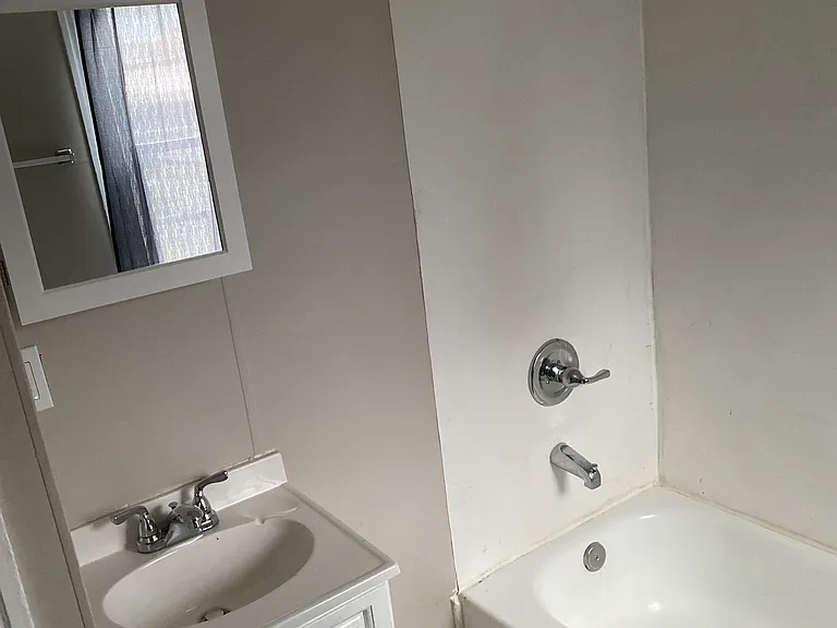 215 Mary St #A — Photo 6