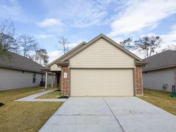 3281 Chunk Dr, Conroe, TX 77301