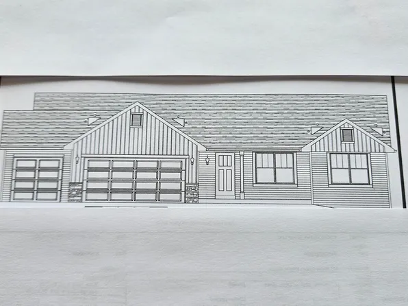 512 Birch St, Poplar Grove, IL 61065