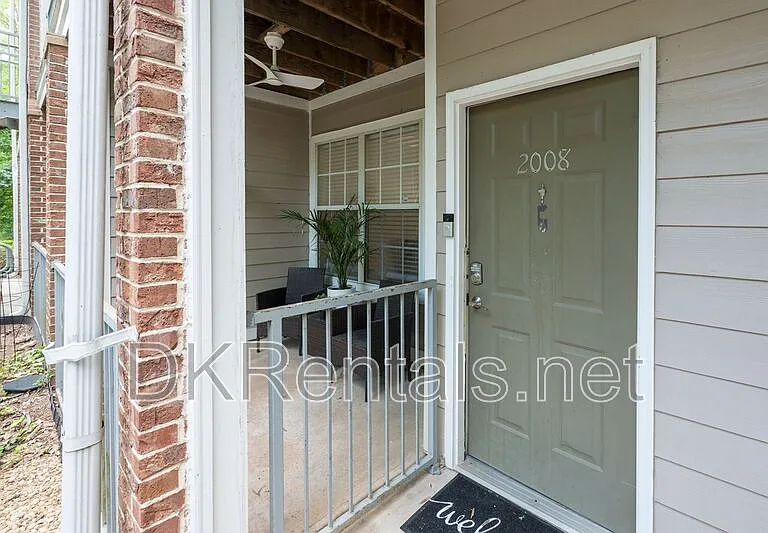 245 Amal Dr SW #2008 — Photo 1