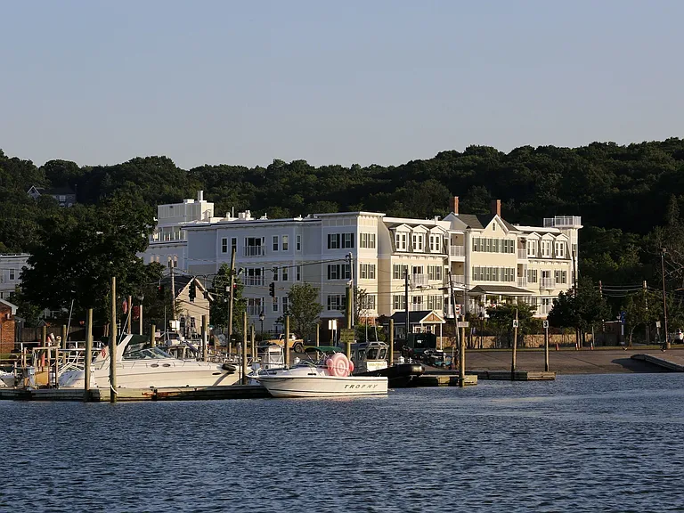 The Shipyard at Port Jeff Harbor — Photo 22