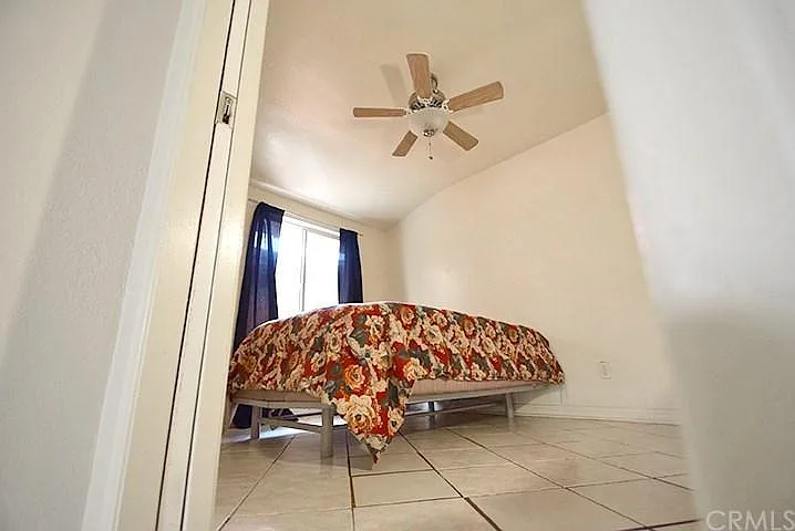17585 Vine St — Photo 6
