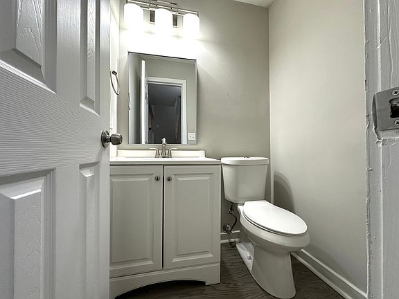 4th image of 304 Rangoon Ct