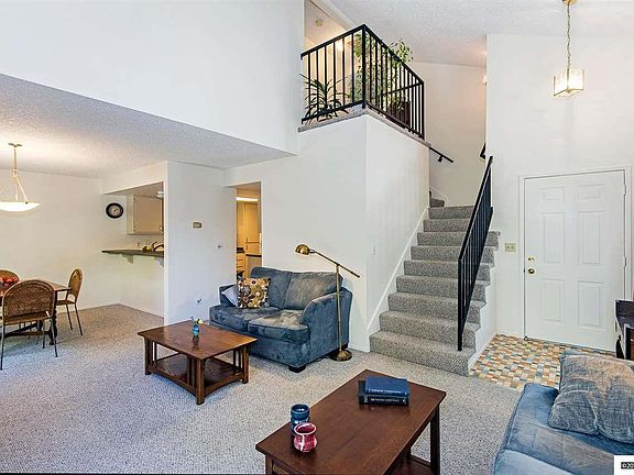 3rd image of 2708 Waterfield Dr