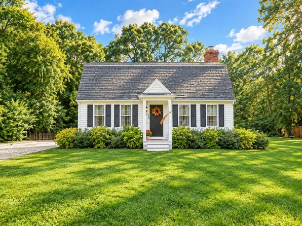 10 Courtland Drive, East Sandwich, MA 02537