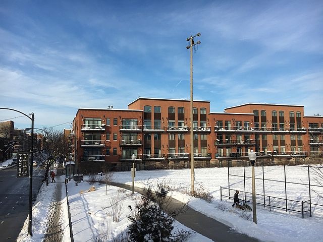 1st image of 1830 N Winchester Ave APT 103