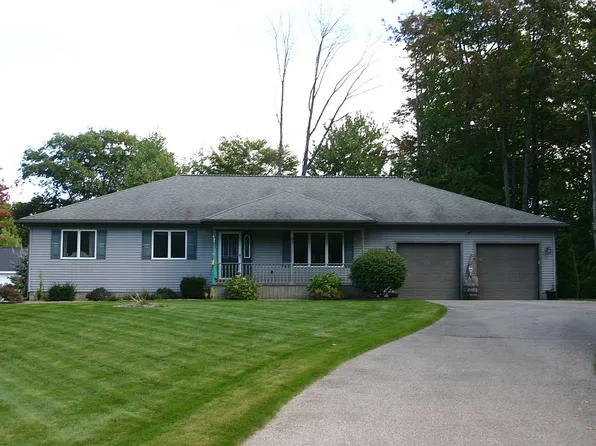 1612 Marilyn Dr, Ludington, MI 49431
