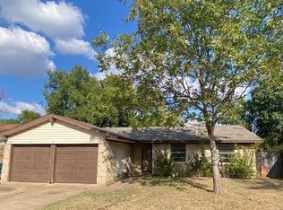 720 Briggs St, Cedar Hill, TX 75104