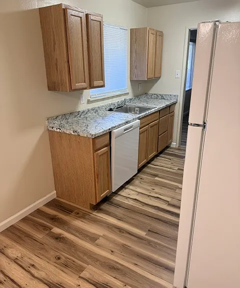 211 W 1st Ave #C — Photo 5