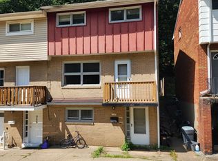 957 Hazel Ave, Ambridge, PA 15003