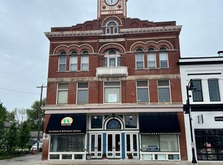 111 NW 2nd St #1, Stuart, IA 50250