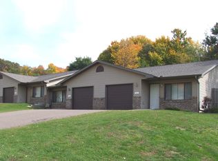 2823 Shady Grove Rd, Eau Claire, WI 54703
