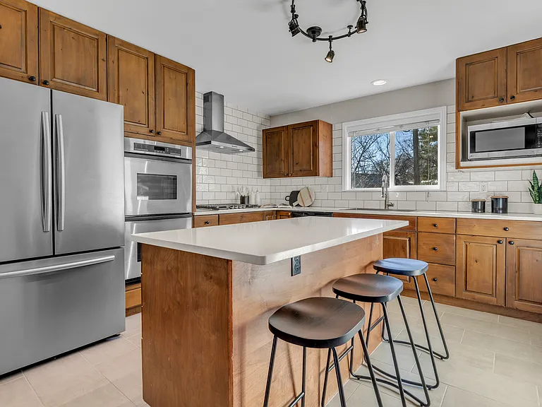 3100 Arrowwood Ln — Photo 6
