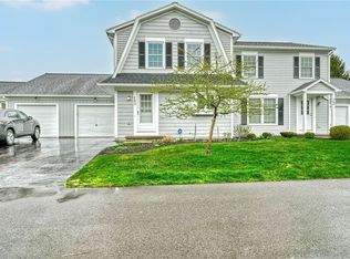 742 Levelle Ct, Webster, NY 14580