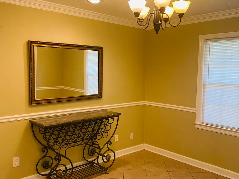 37 Port Royal Dr — Photo 4
