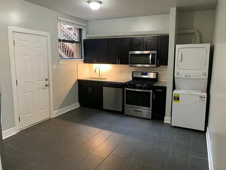 5501-5513 S Everett Ave — Photo 28