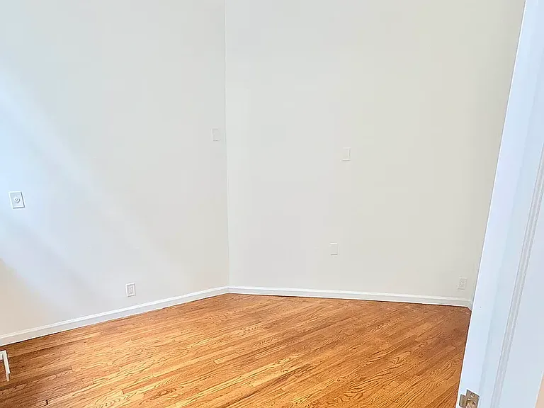 80 Varick St #3C — Photo 8