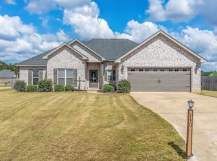 140 Jess Pl, Wetumpka, AL 36092