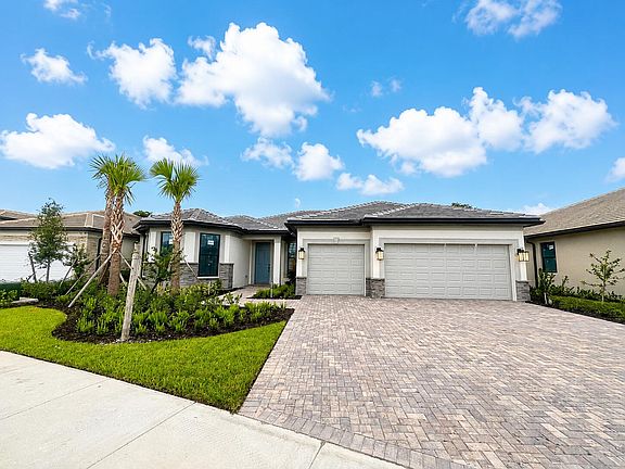 3rd image of 4519 SILVERWOOD Lane N