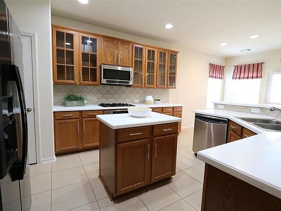 4th image of 25407 Melody Canyon Ct