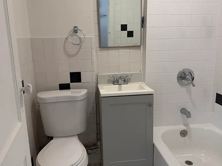 434 Central Ave #3L — Photo 13