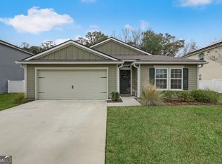 147 Holston Cir, Kingsland, GA 31548