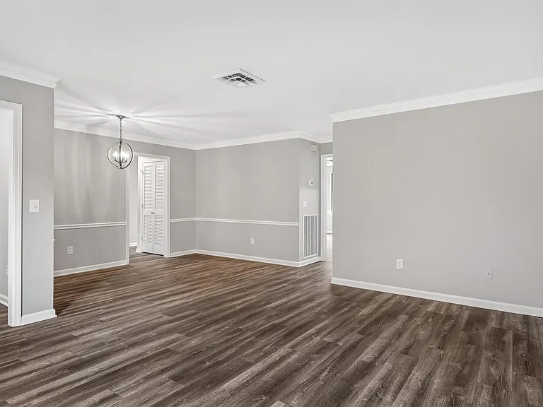 1137 Brentwood Point — Photo 12
