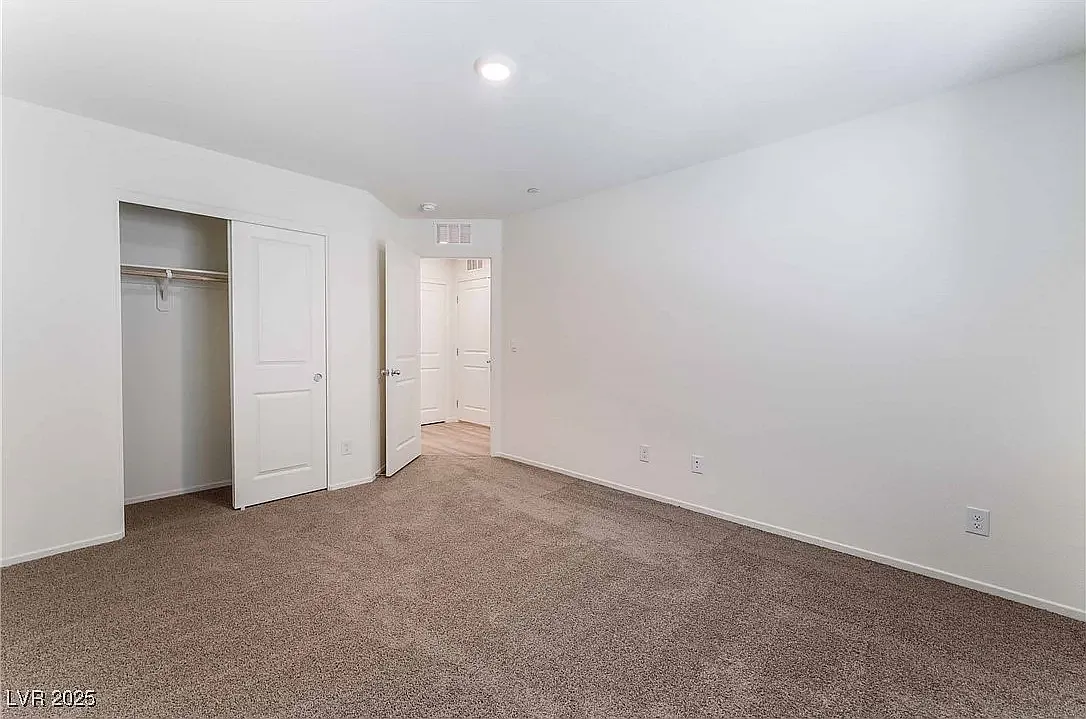 2 bed, 1171 sqft, $1,200 — Photo 2
