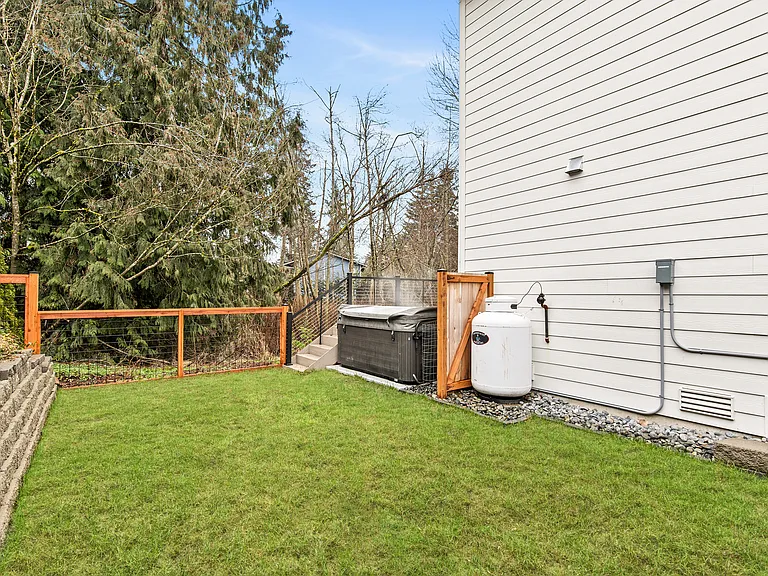 10104 Dakota Way — Photo 51
