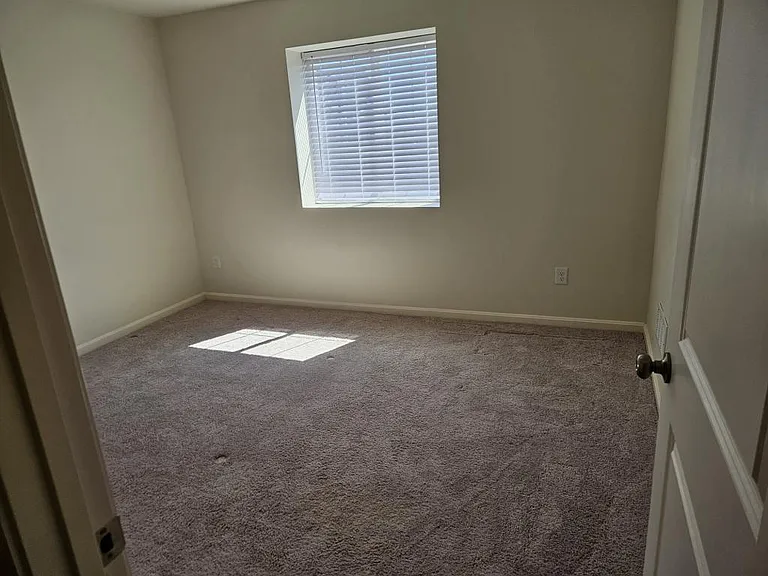 312 High Peak Pl — Photo 4