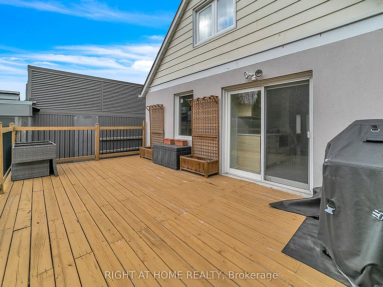 41 Monarchdale Ave — Photo 9