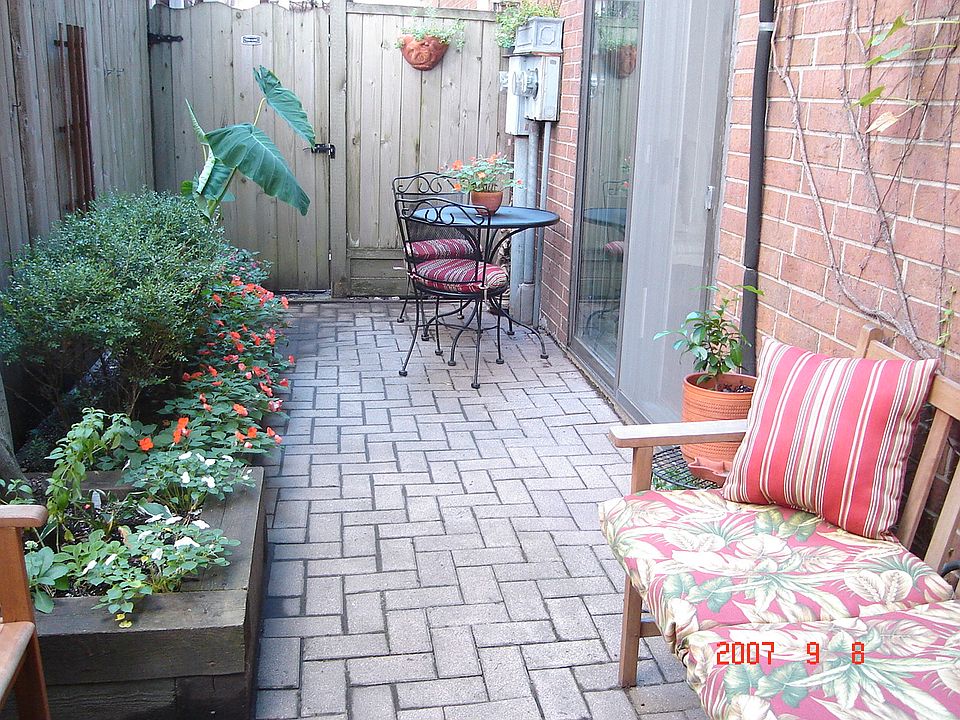 2nd image of 345 W Barry Ave APT 4
