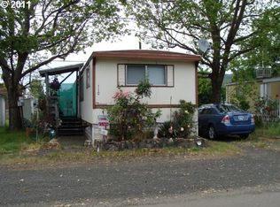 110 NE Northpark Ave, Roseburg, OR 97470