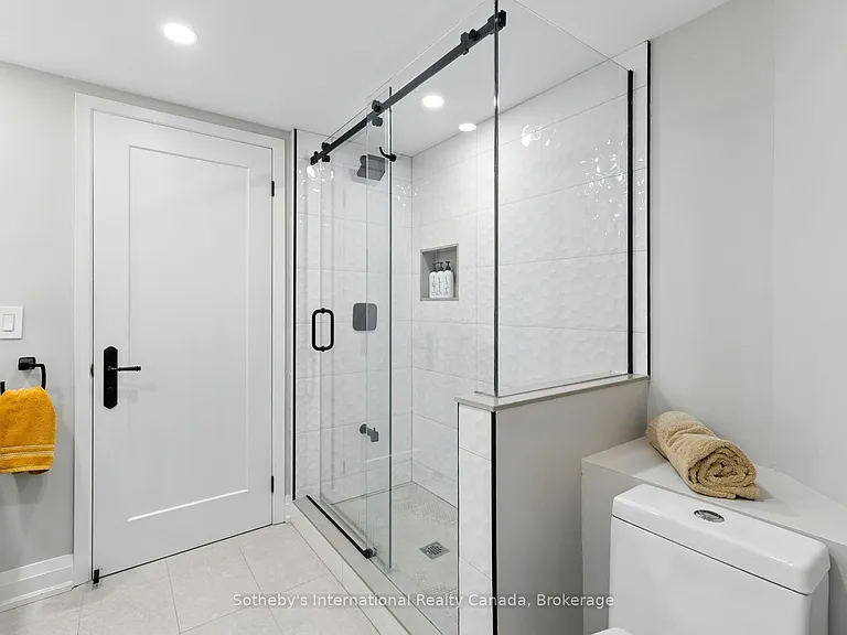 1060 N Kahshe Lake Rd #LOWER LEVEL — Photo 9