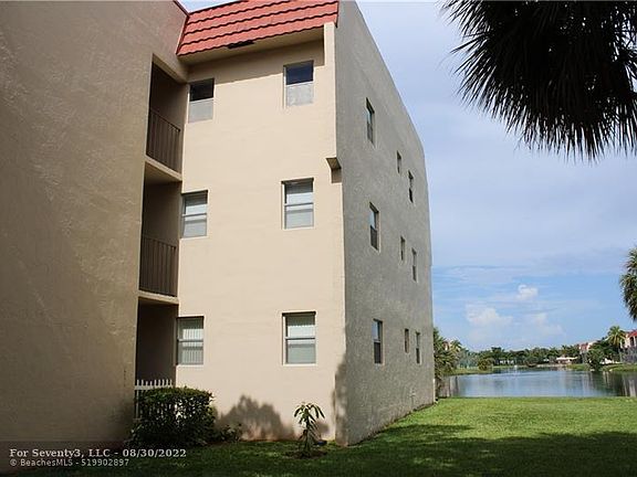 2nd image of 3051 Sunrise Lakes Dr #312