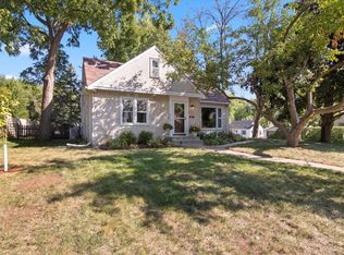 131 Arion St E, West Saint Paul, MN 55118